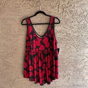 SOLD - Torrid Super Soft Floral Knit Size 2